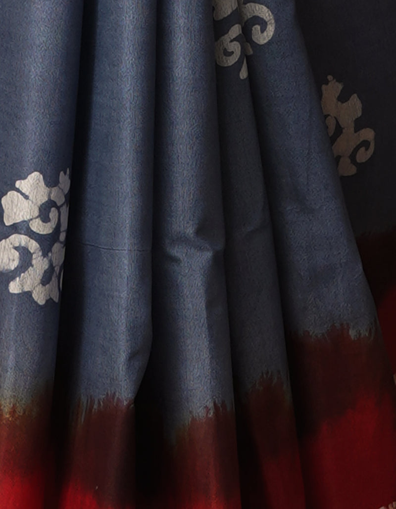Grey-Red Pure  Batik Chanderi Silk Saree-UNM69125
