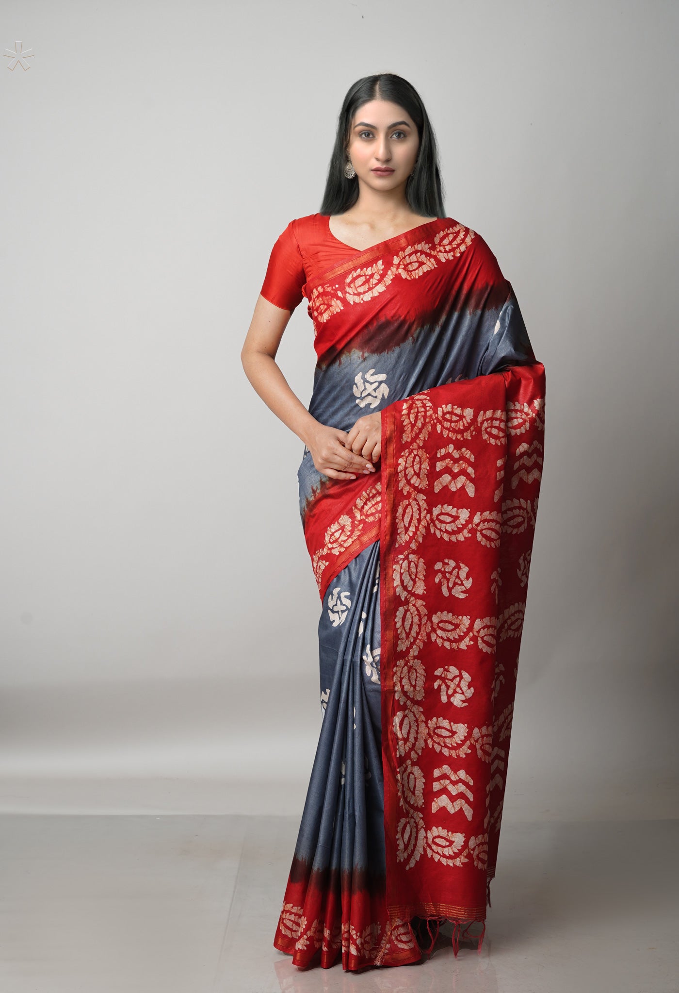Grey-Red Pure  Batik Chanderi Silk Saree-UNM69135
