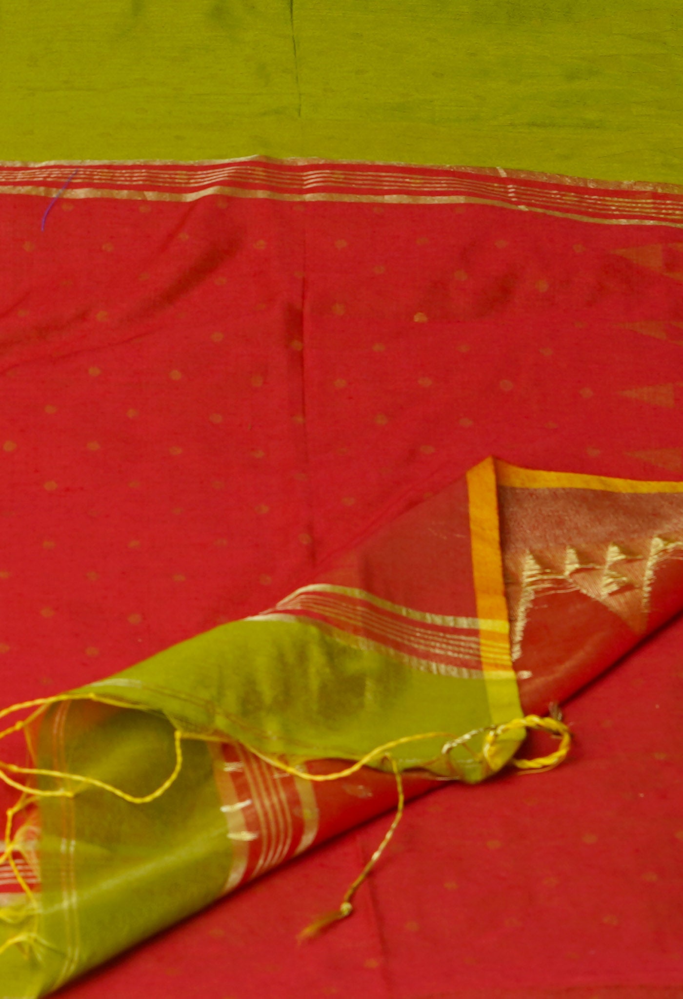 Mehendi Green Pure Handloom Jamdhani Bengal Sico Saree-UNM69443