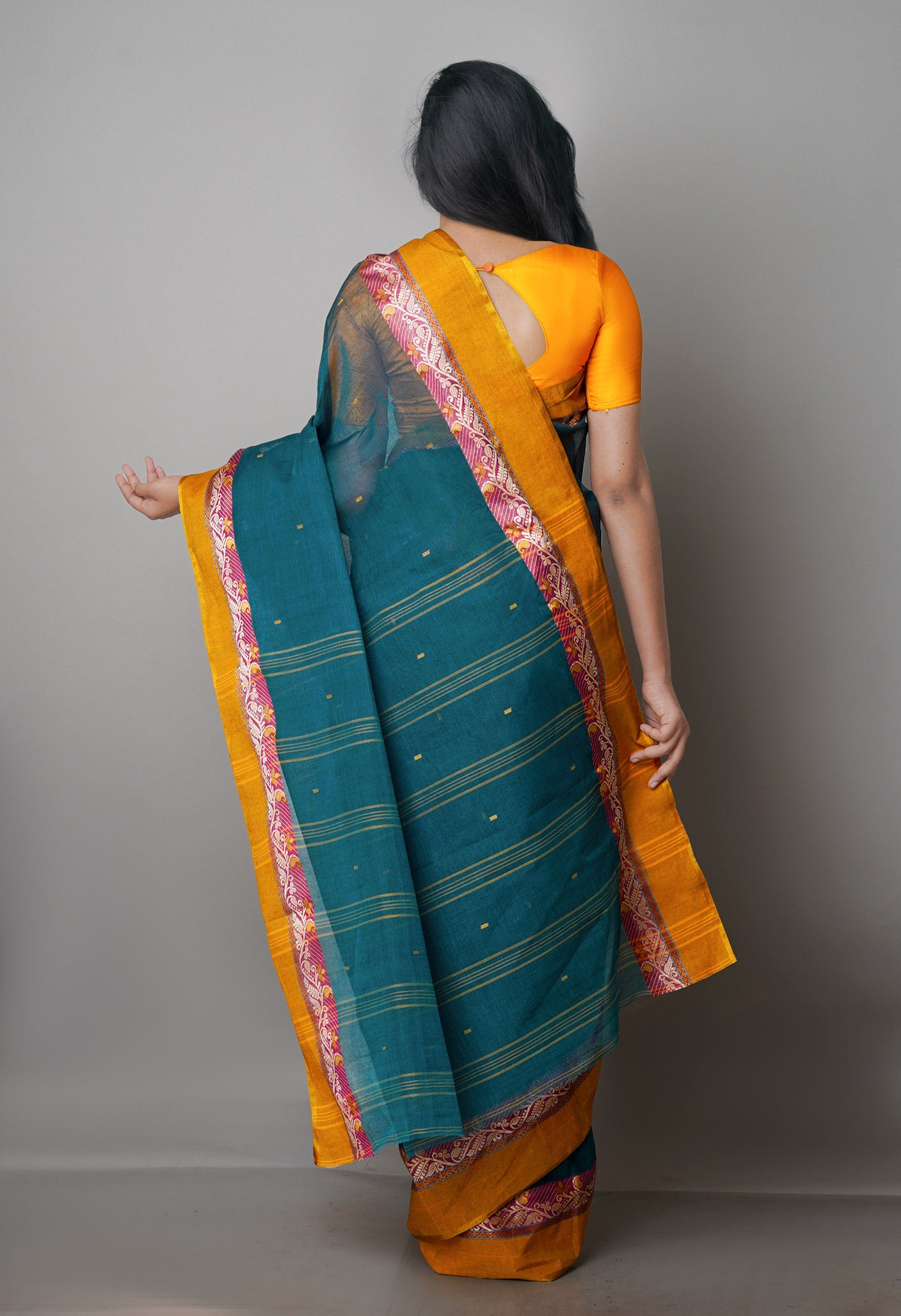 Peacock Blue Pure  Handloom Superfine Bengal Cotton Saree-UNM69589