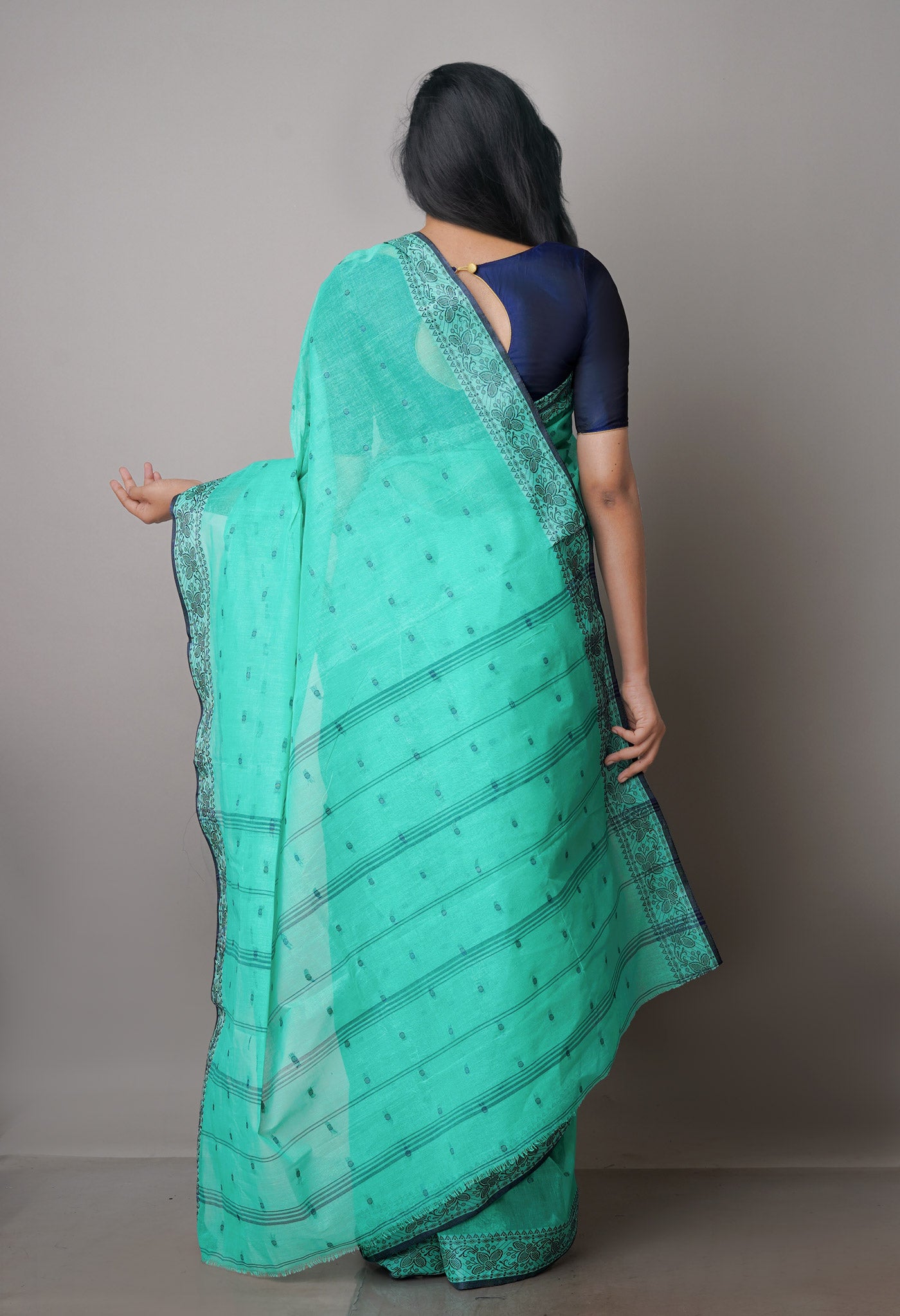 Sea Green Pure  Handloom Superfine Bengal Cotton Saree-UNM69608