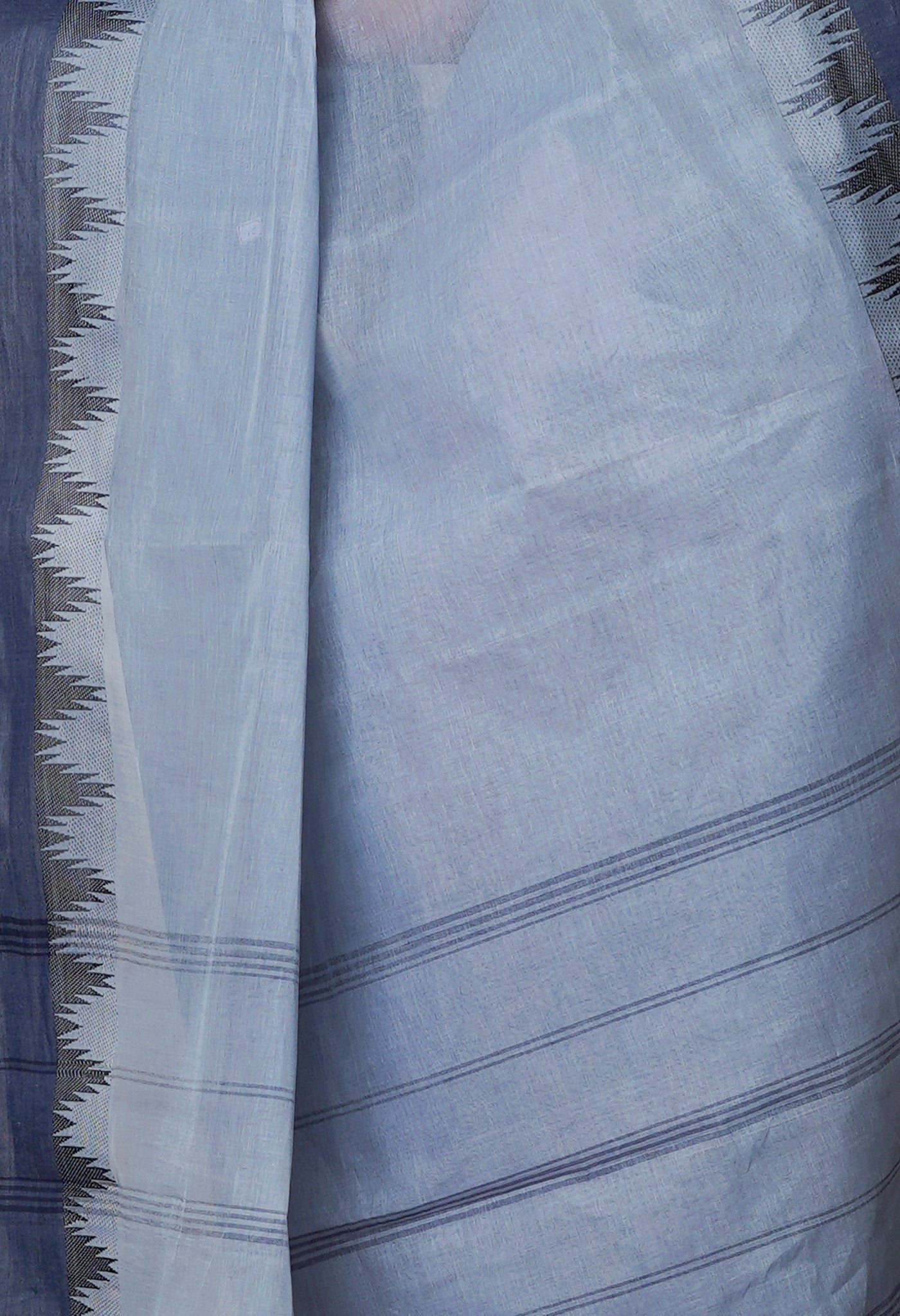 Light Blue Pure  Handloom Superfine Bengal Cotton Saree-UNM69625
