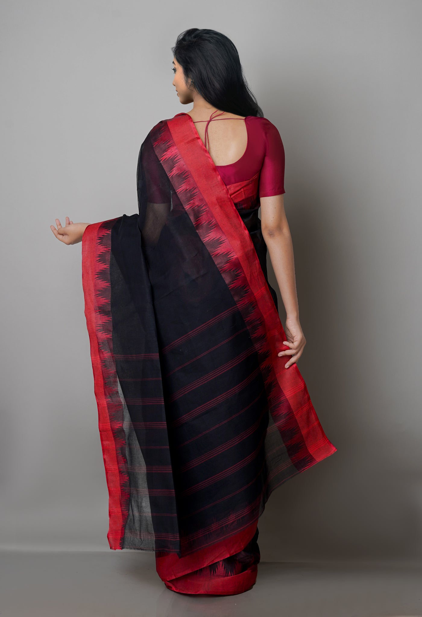 Black Pure Handloom Superfine Bengal Cotton Saree