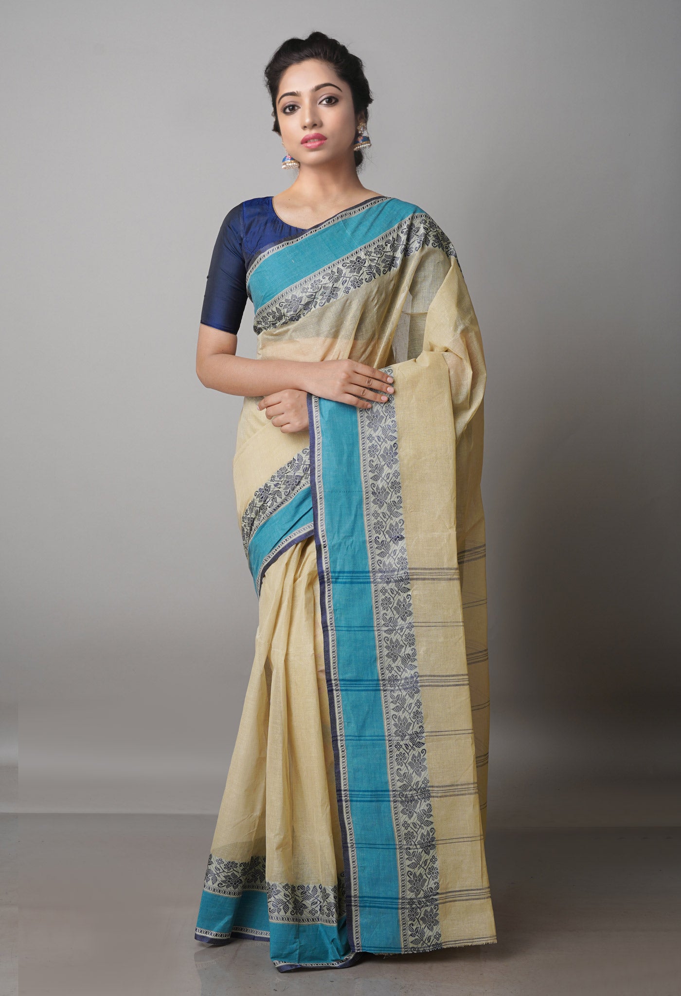 Beige Pure  Handloom Superfine Bengal Cotton Saree-UNM69651