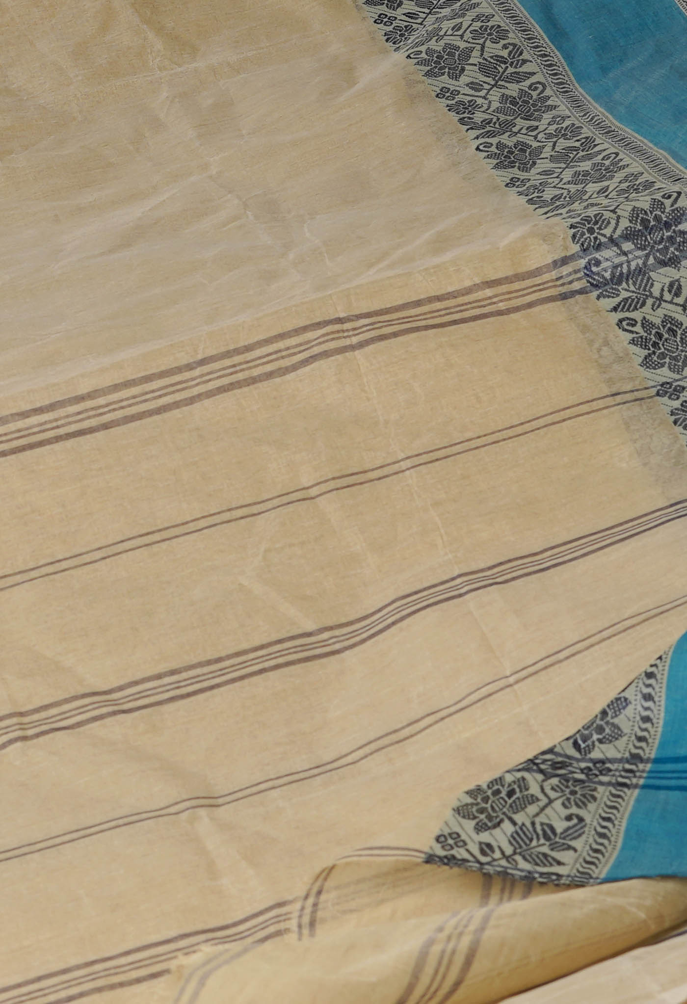 Beige Pure  Handloom Superfine Bengal Cotton Saree-UNM69651