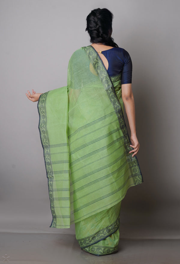 Green Pure  Handloom Superfine Bengal Cotton Saree-UNM69677
