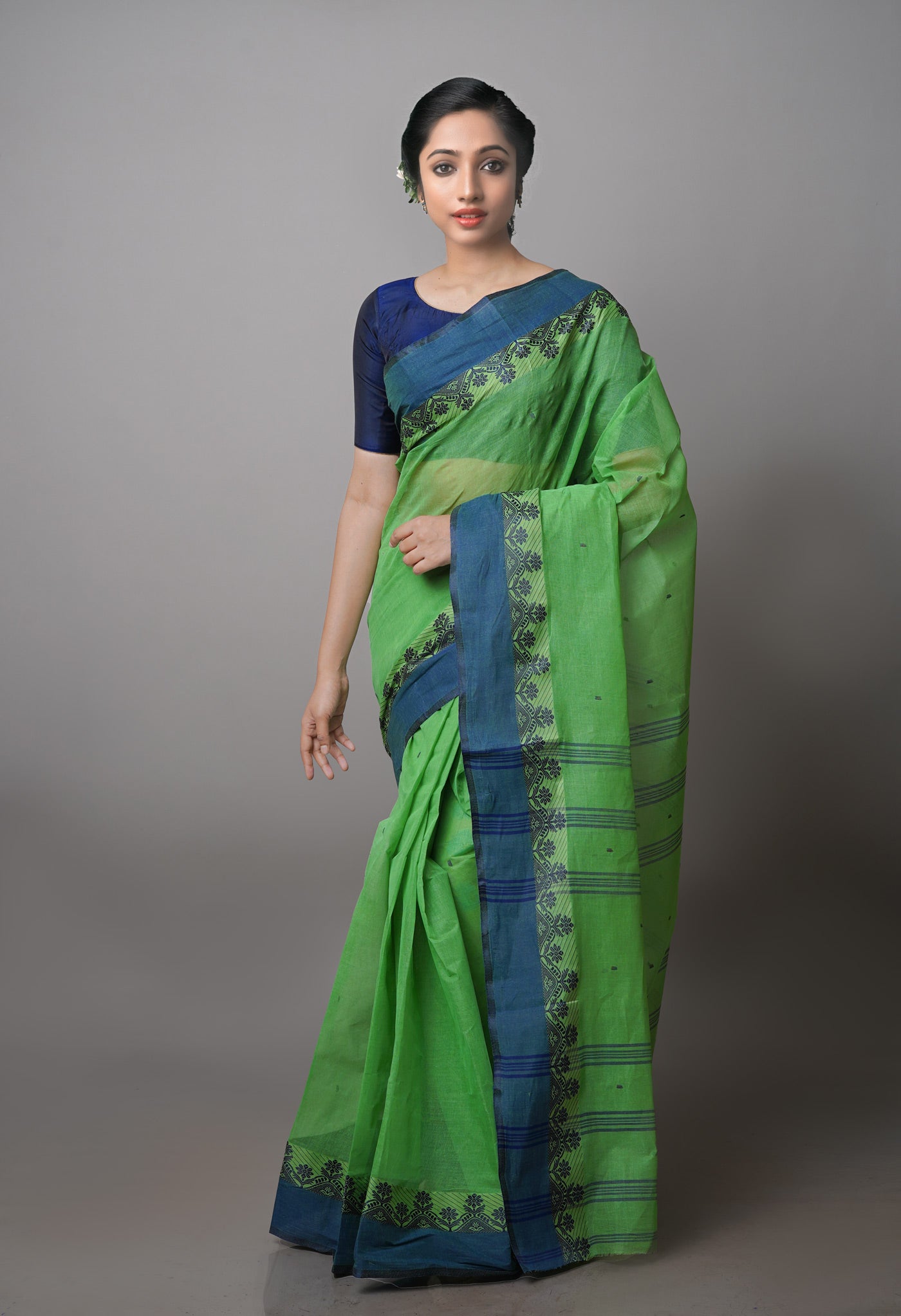 Green Pure  Handloom Superfine Bengal Cotton Saree-UNM69688