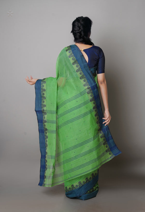 Green Pure  Handloom Superfine Bengal Cotton Saree-UNM69688