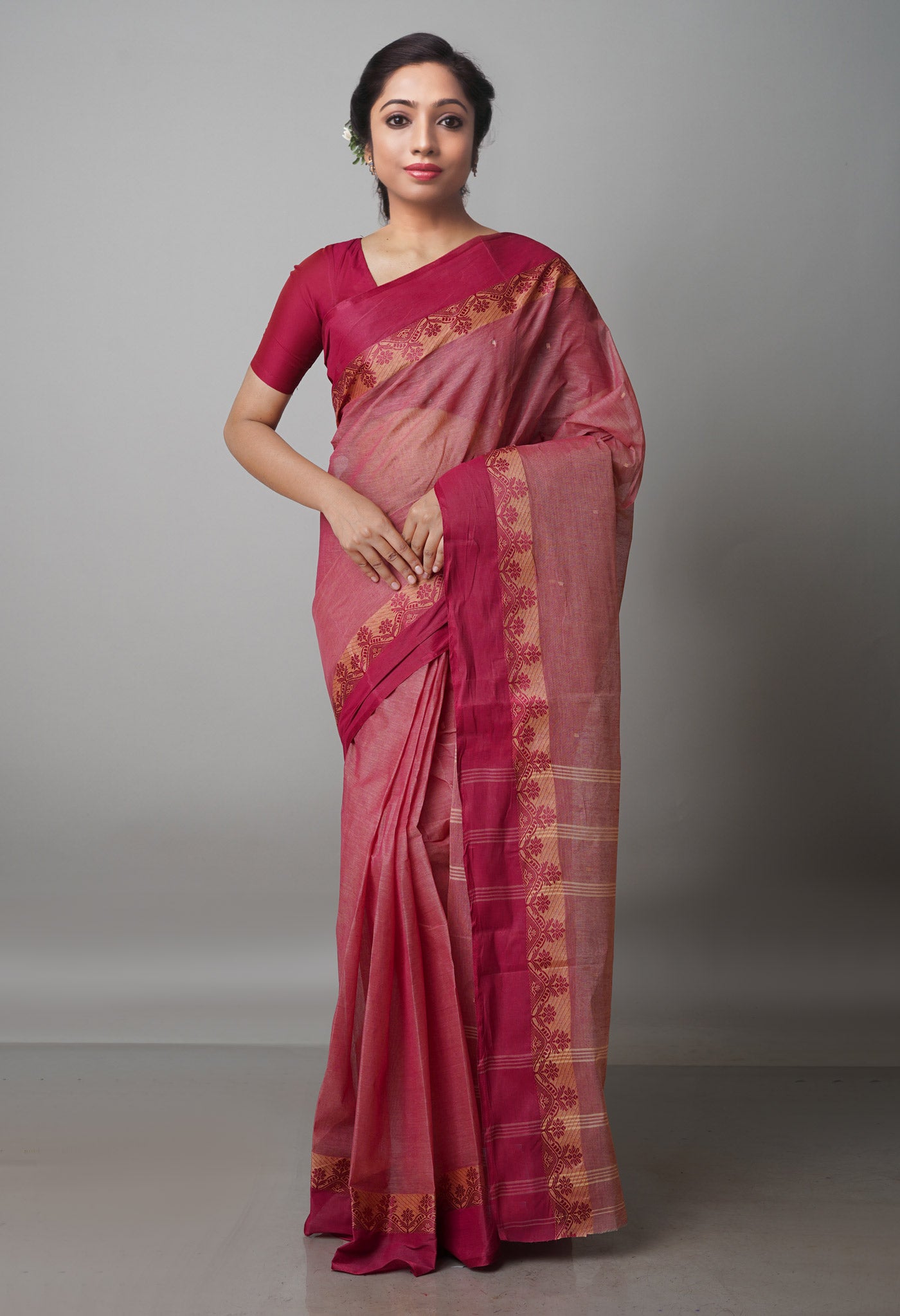 Red Pure  Handloom Superfine Bengal Cotton Saree-UNM69690