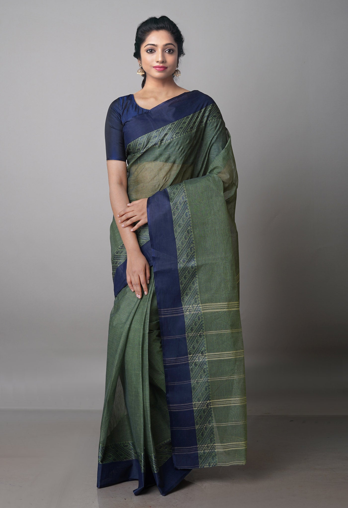 Green Pure  Handloom Superfine Bengal Cotton Saree-UNM69699