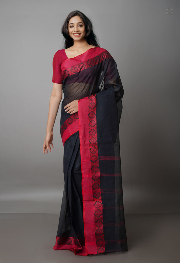 Black Pure  Handloom Superfine Bengal Cotton Saree-UNM69728