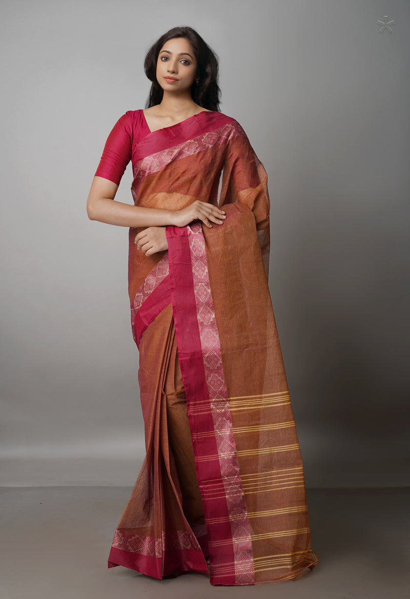 Red Pure  Handloom Superfine Bengal Cotton Saree-UNM69729