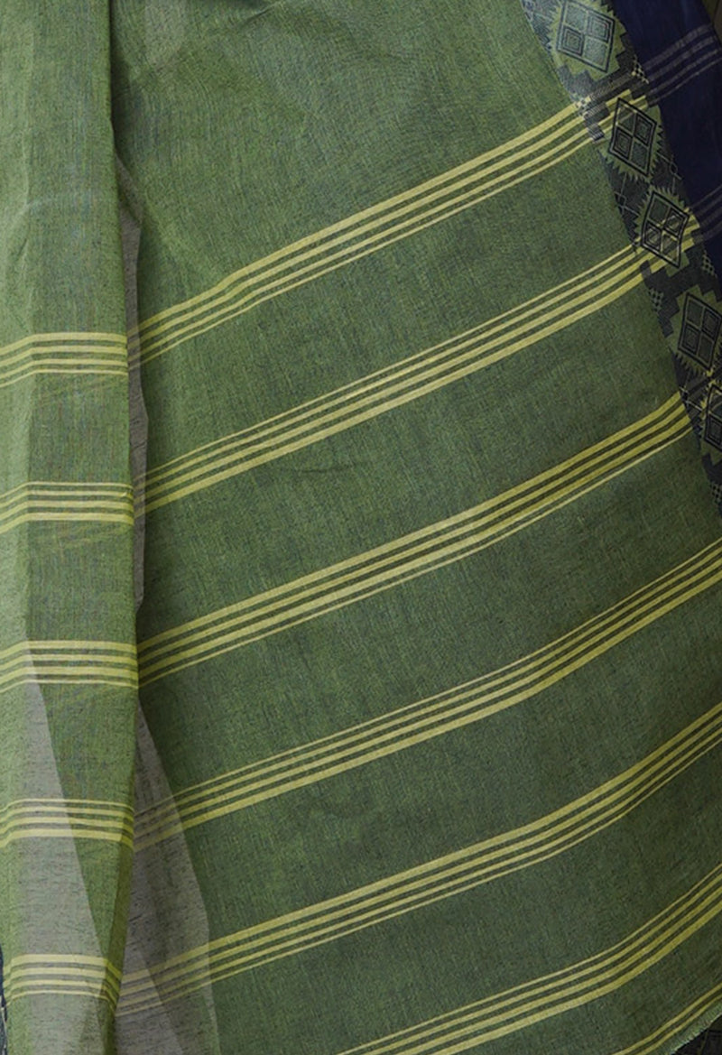 Green Pure  Handloom Superfine Bengal Cotton Saree-UNM69732