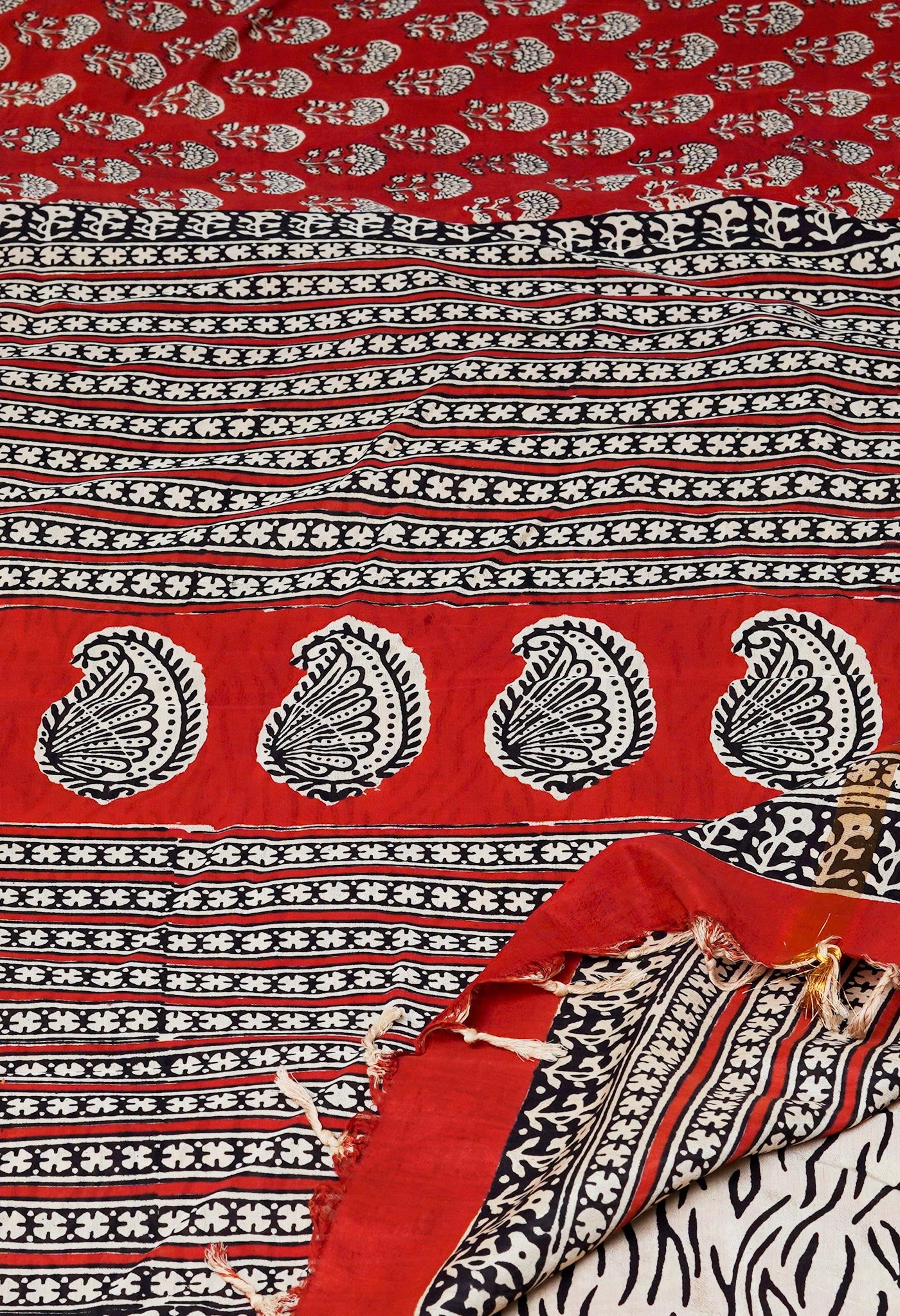 Red-Cream Pure  Preet Bagru Chanderi Sico Saree-UNM69984