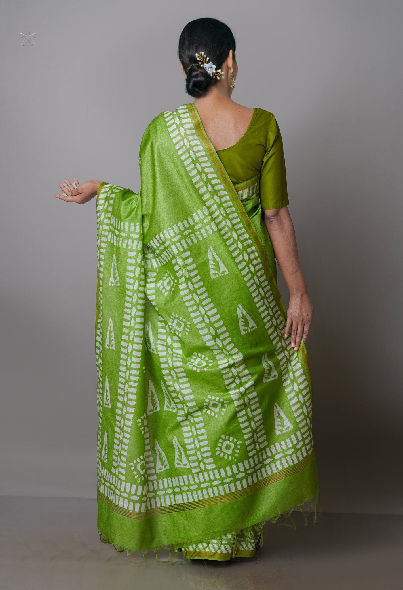 Green Pure  Batik Chanderi Silk Saree-UNM70101