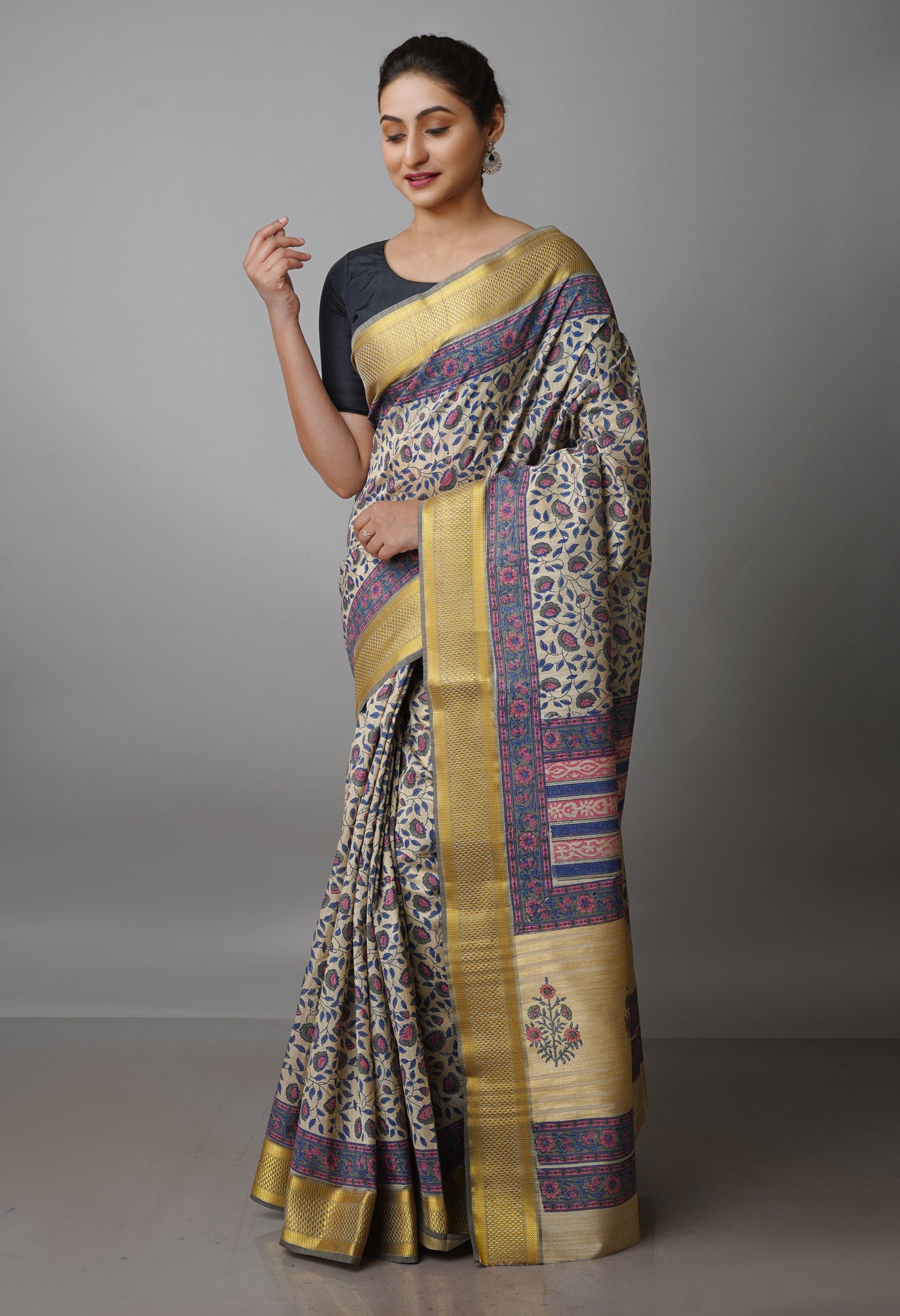 Cream Pure Handloom Bengal Tussar Silk Saree