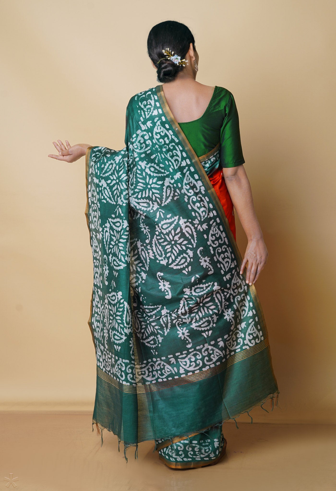 Orange-Dark Green Pure  Batik Chanderi Silk Saree-UNM70444