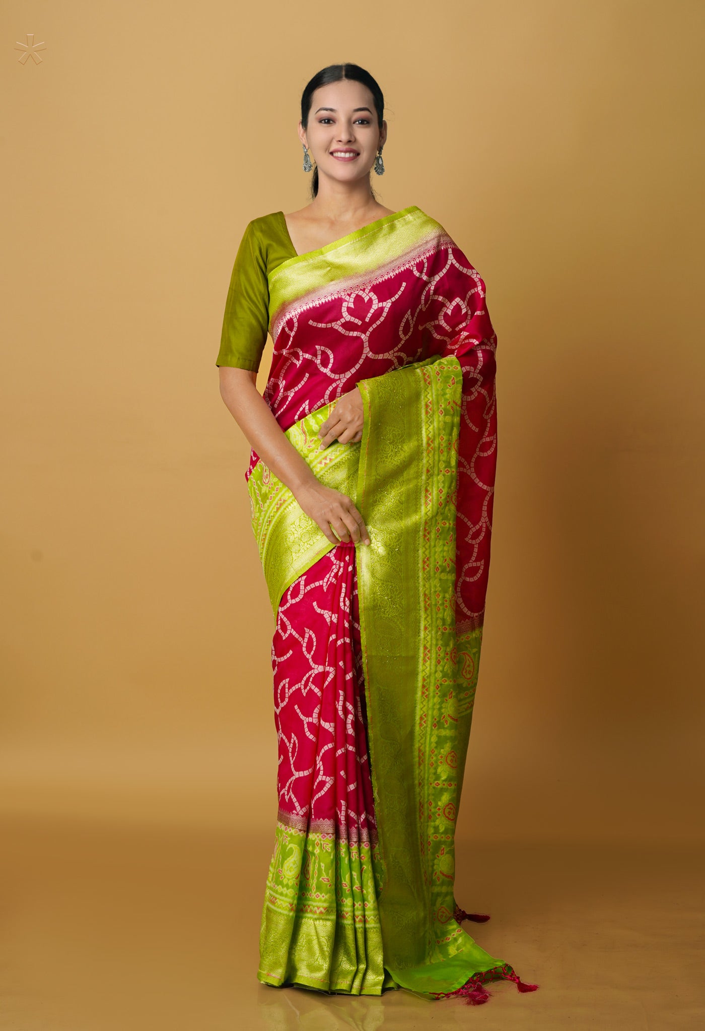 magenta Pink  Fancy Banarasi silk Saree-UNM70513