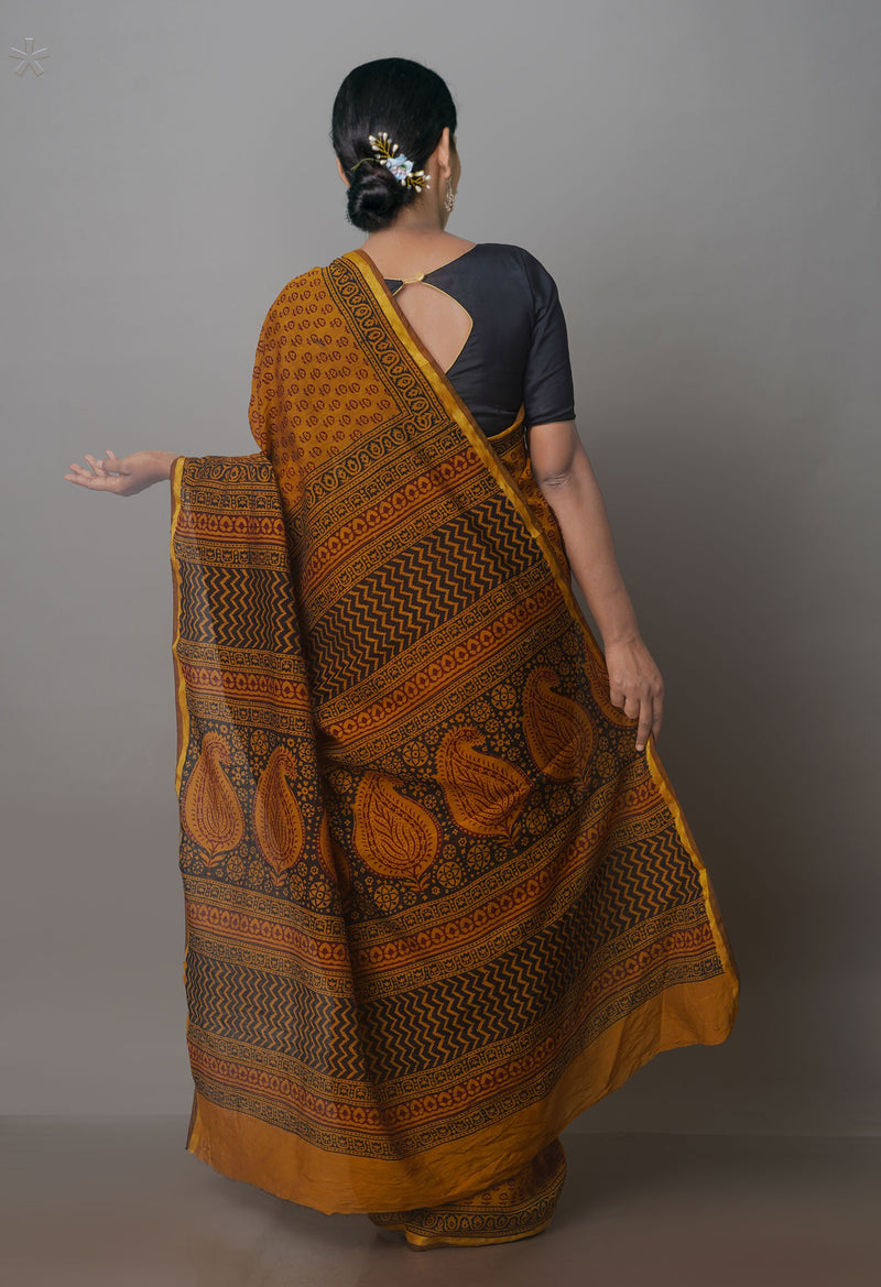 Marron Green Art Chanderi Bagh Printed Cotton Saree-UNM70847